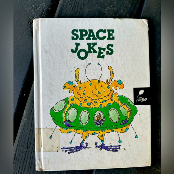 Other - Space Jokes BOOK! Children’s read! Excellent! Must sell!